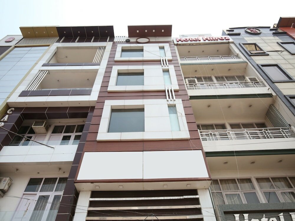 Фото Oyo 14515 Hotel Paras Regency