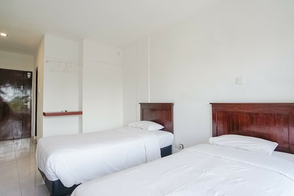 Фото Indopurejoy House - Komala Indah Cottages