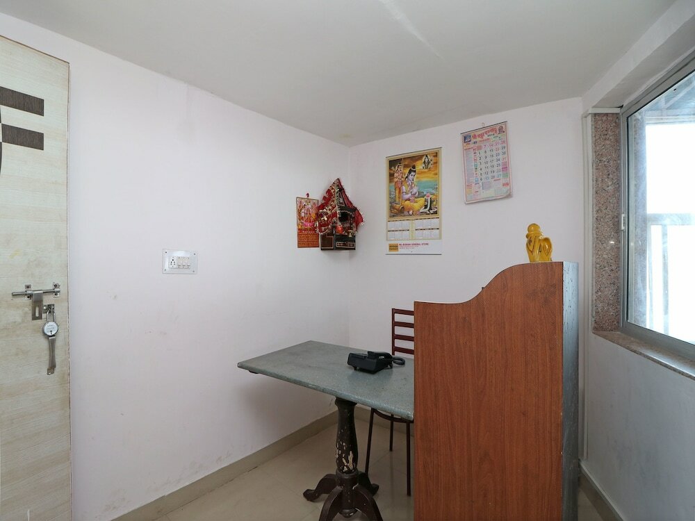 Фото Oyo 15022 Snow Point Inn