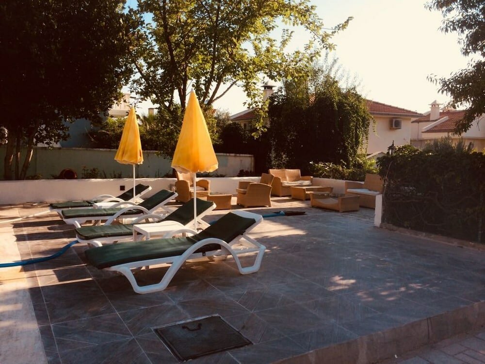 Фото Hotel De Huzur