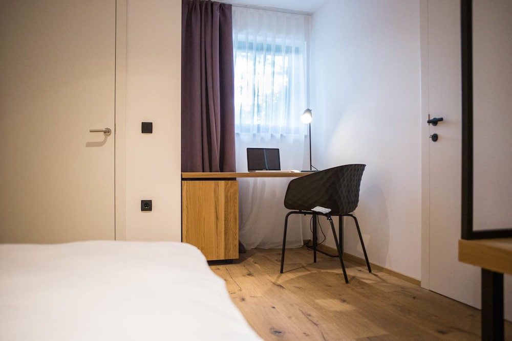 Фото Vault Hotel