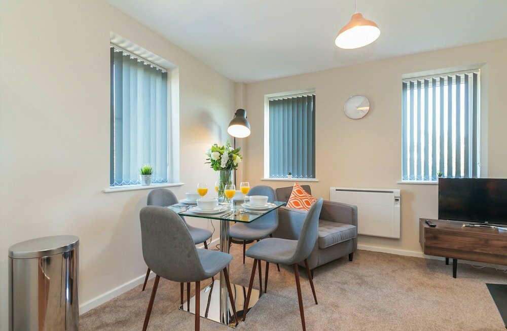 Фото Approved Serviced Apartments Park Rise