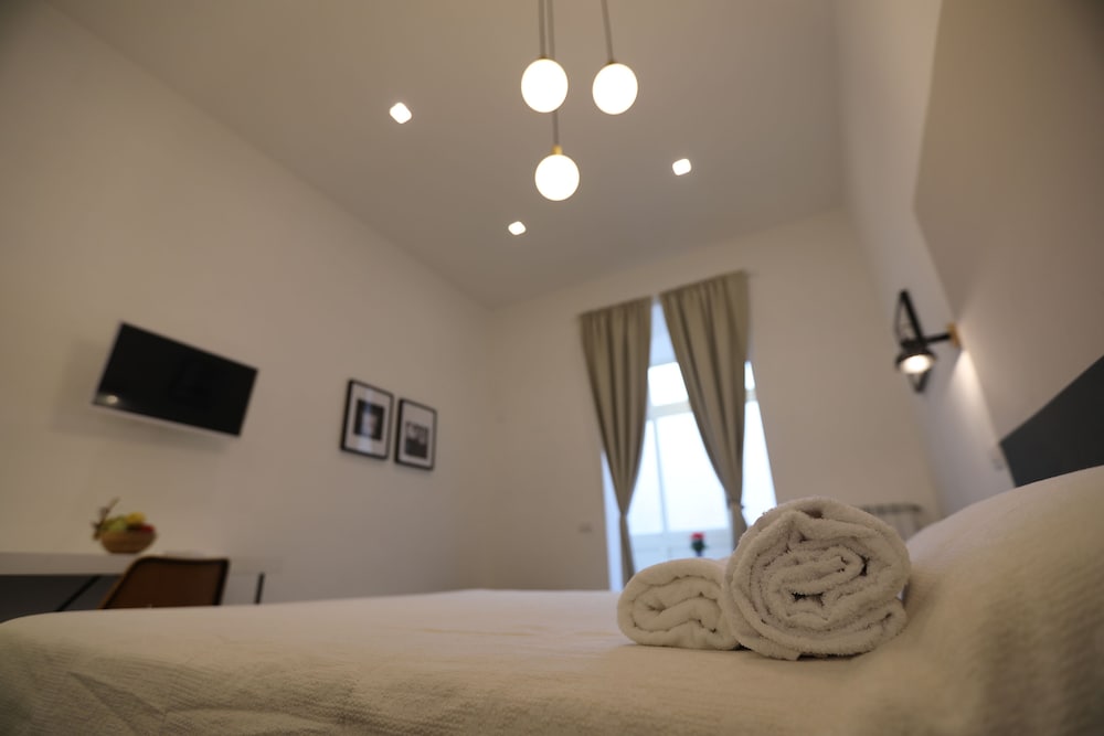 Фото The Station Napoli B&B