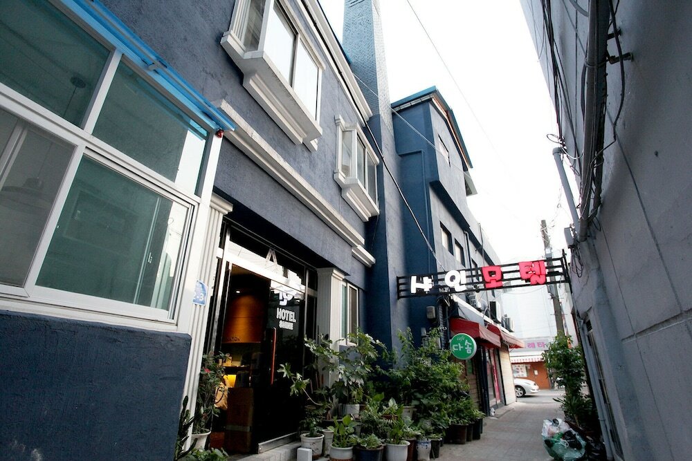 Фото отеля 2