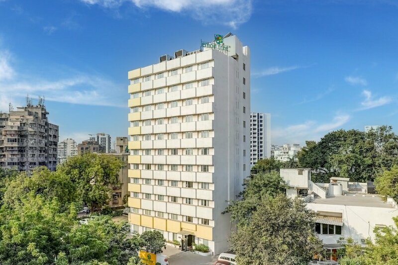 Гостиница Lemon Tree Hotel, Ahmedabad в Ахмадабаде