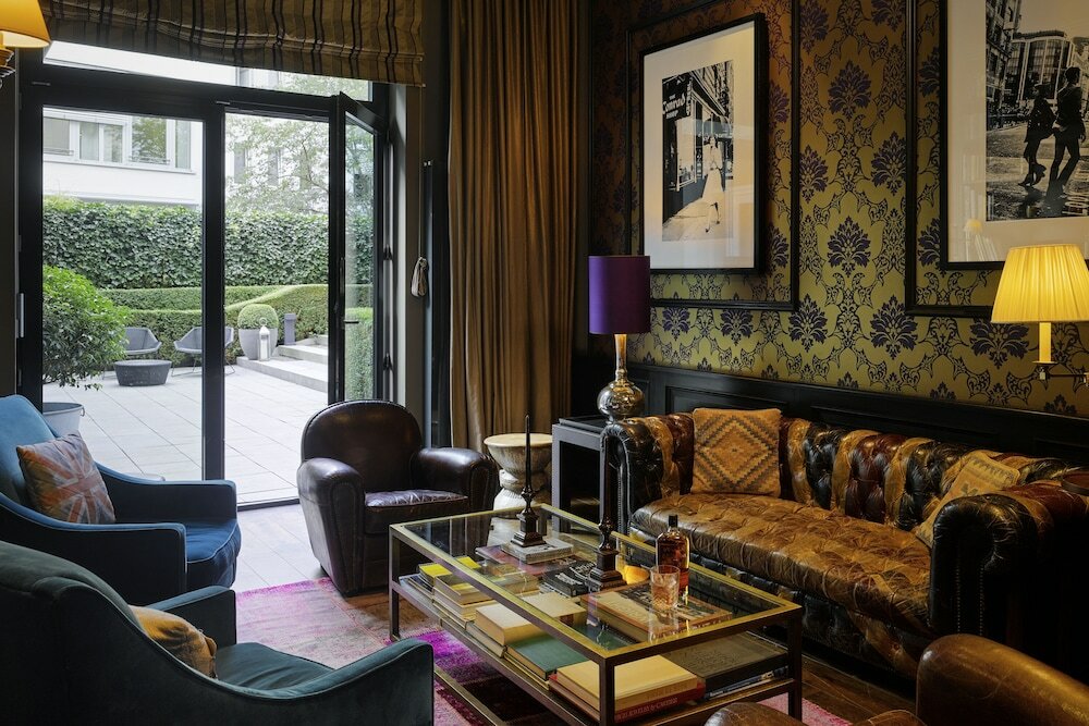 Фото The George Hotel