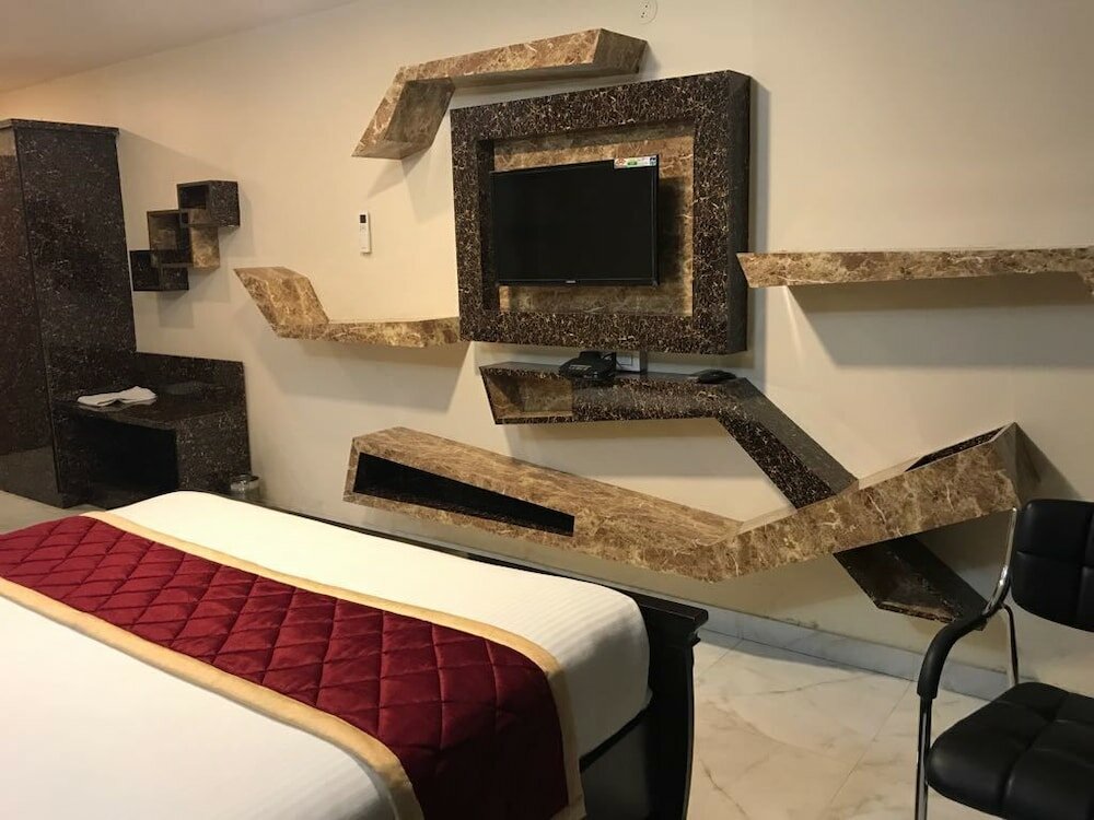 Фото Nest Inn Hotel