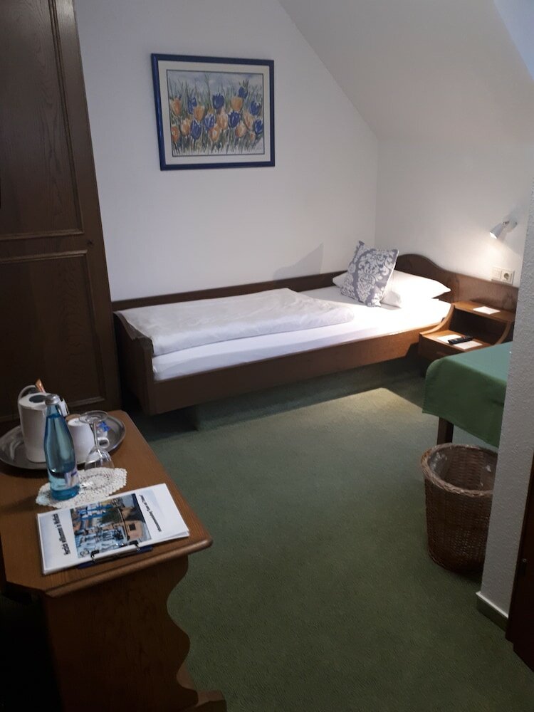 Фото Schwarzwaldhotel Garni Wolfach