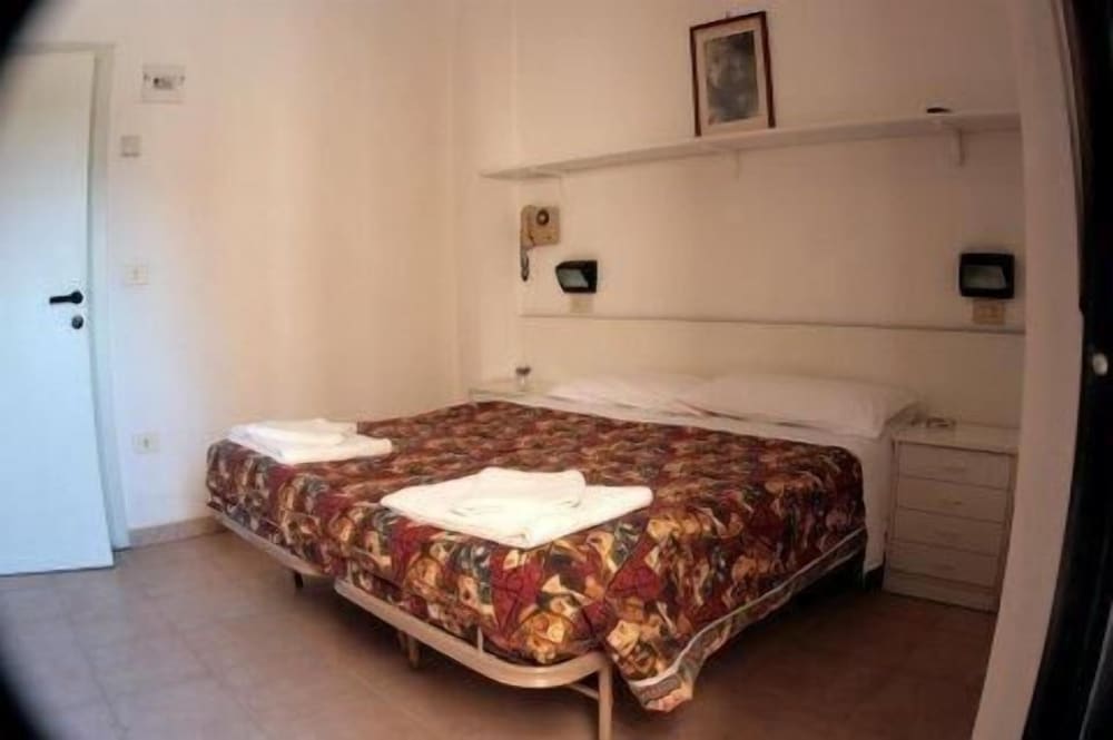 Фото Hotel Sacramora
