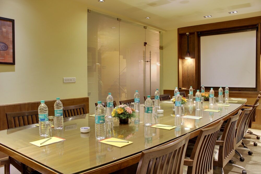 Фото JüSTa Indiranagar