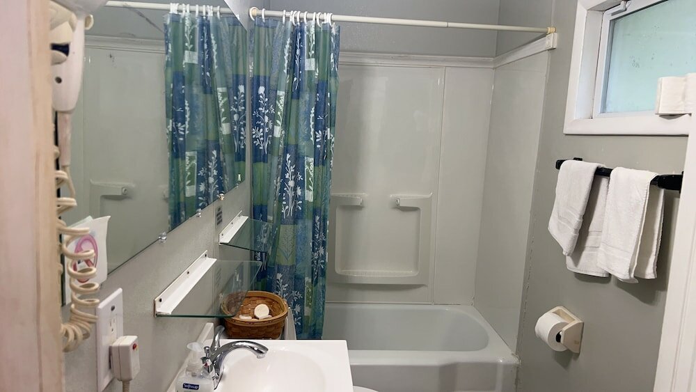 Фото Falls Motel