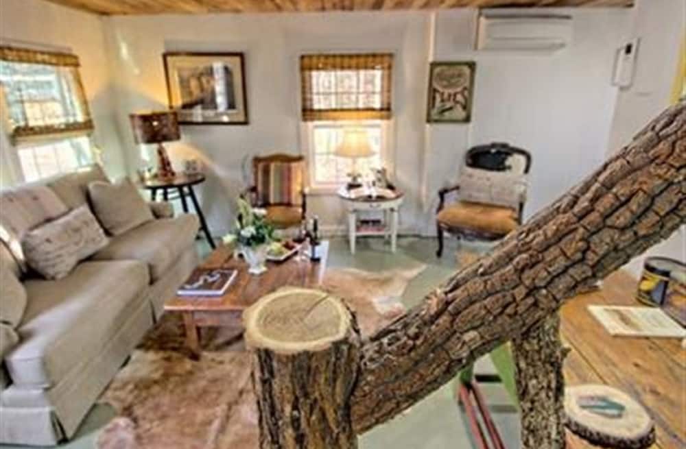 Фото Lake Rabun Hotel & Restaurant