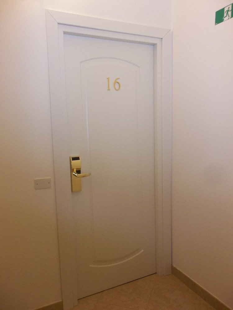 Фото Albergo Amalfi Milano