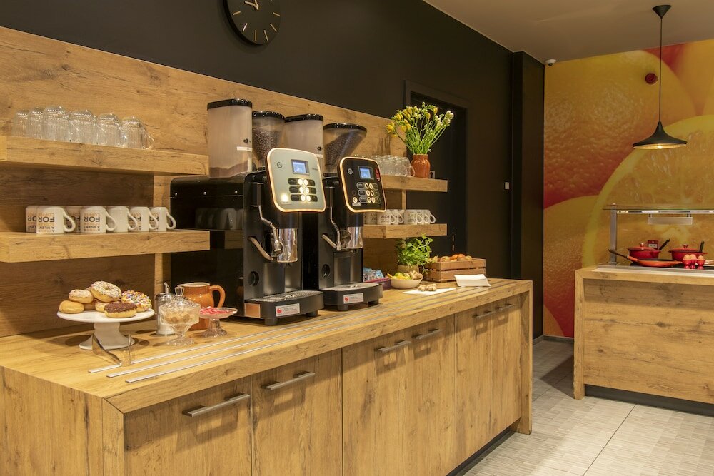 Фото Hotel ibis De Panne