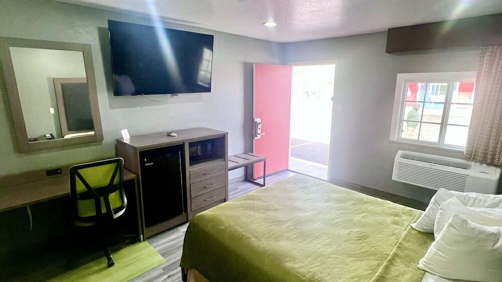 Фото Fort Davis Inn & R. V. Park