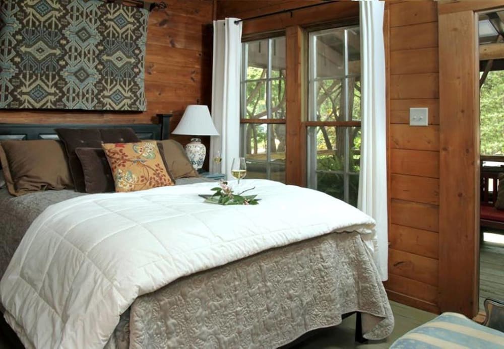 Фото Lake Rabun Hotel & Restaurant