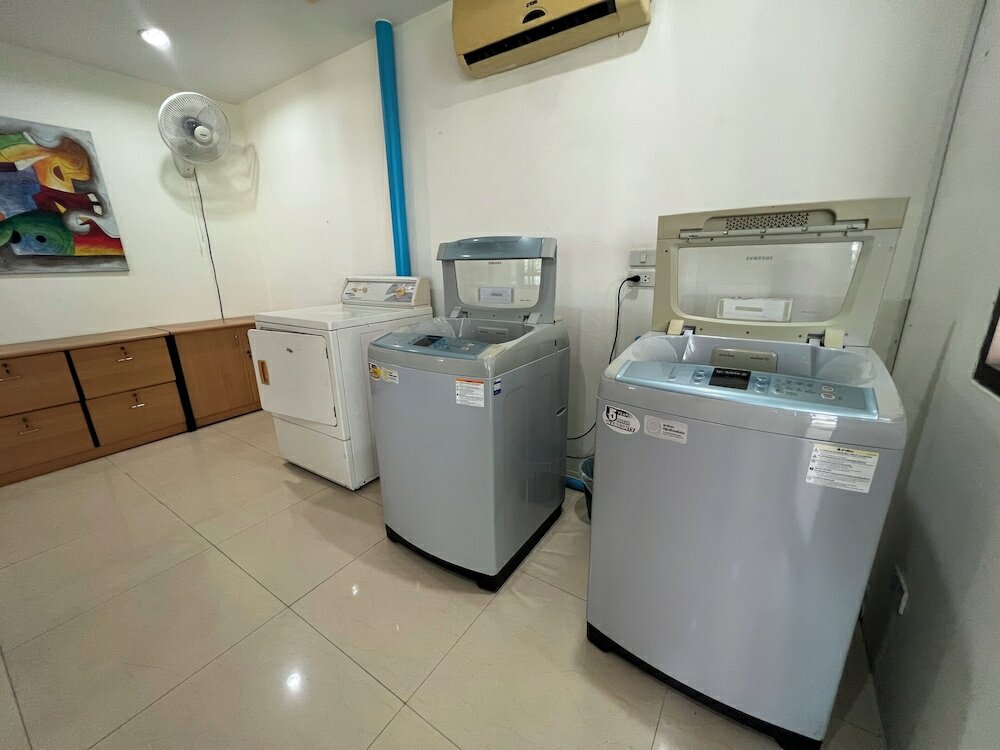 Фото Lasalle Suites Hotel & Residence