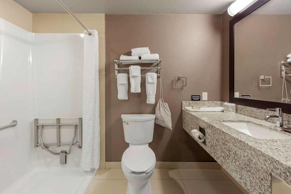 Фото Best Western Plus Fox Creek