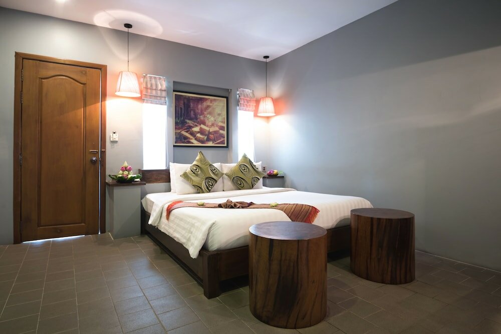 Фото Skor Boutique