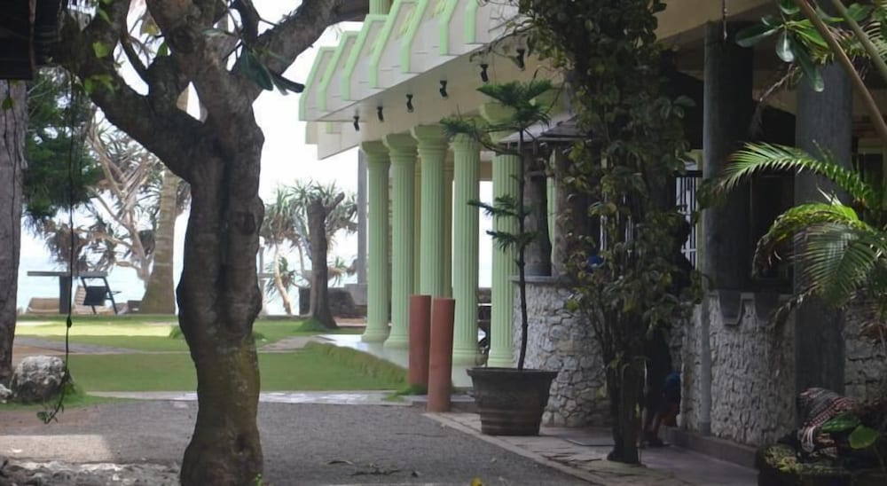 Фото Time N Tide Beach Resort