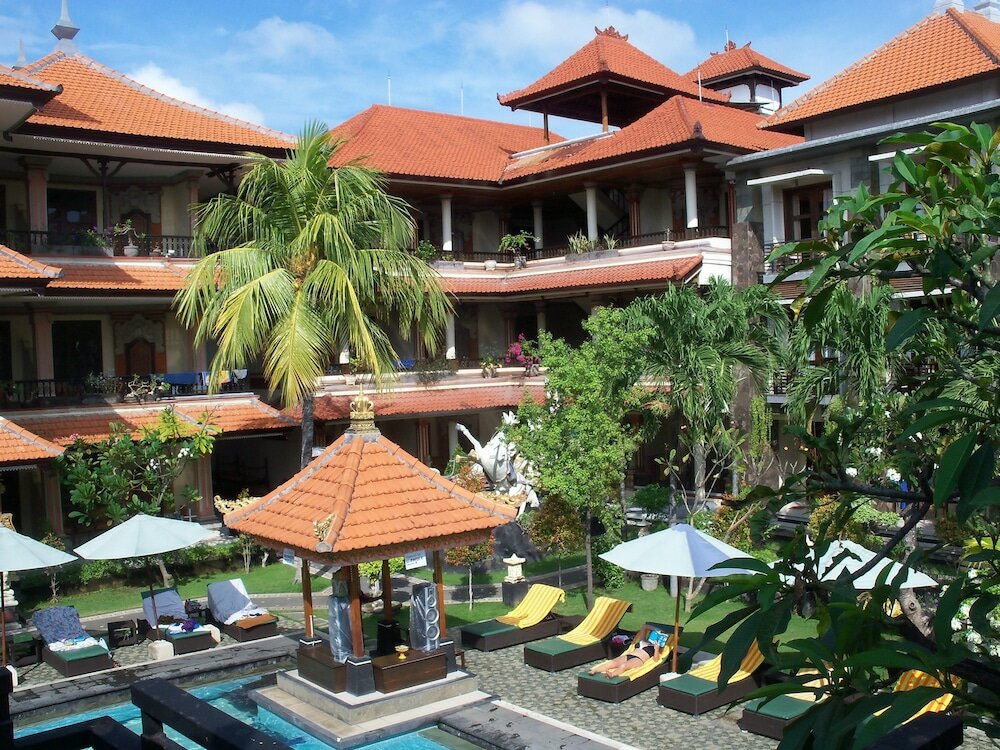 Фото La Walon Hotel