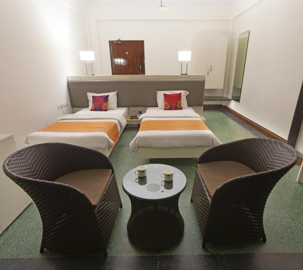 Фото Sea Green South Hotel