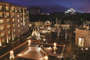 Гостиница Shangri-La Lhasa