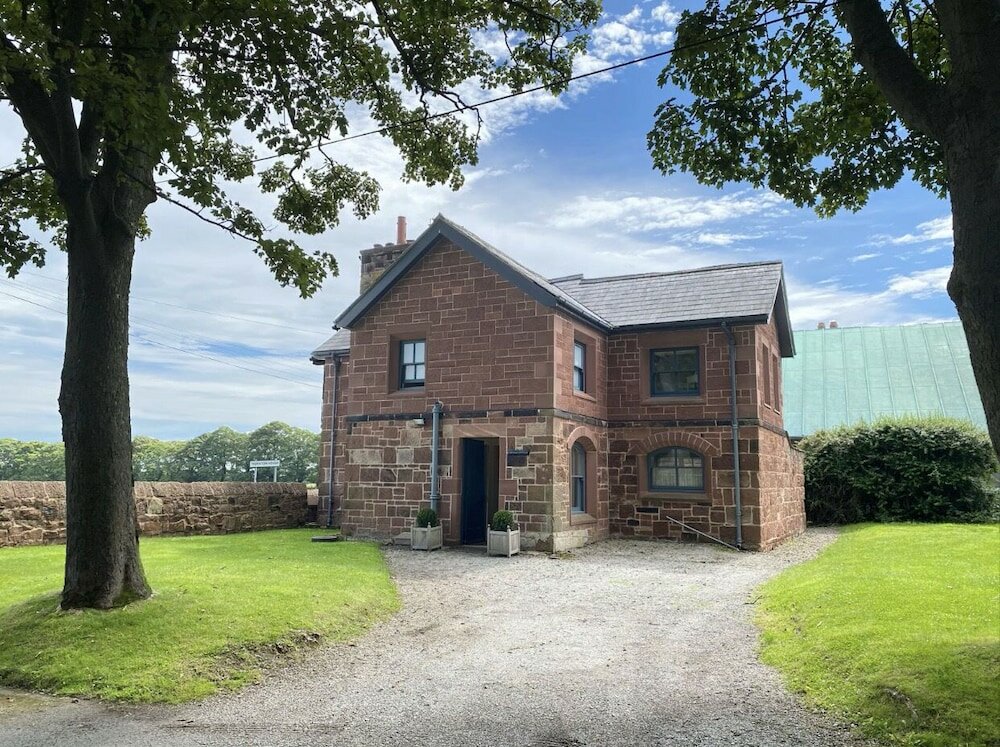 Фото Thornton Manor Estates