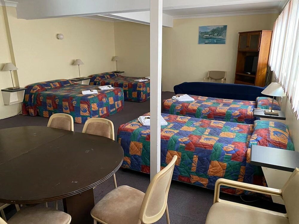 Фото Gateway Motor Inn