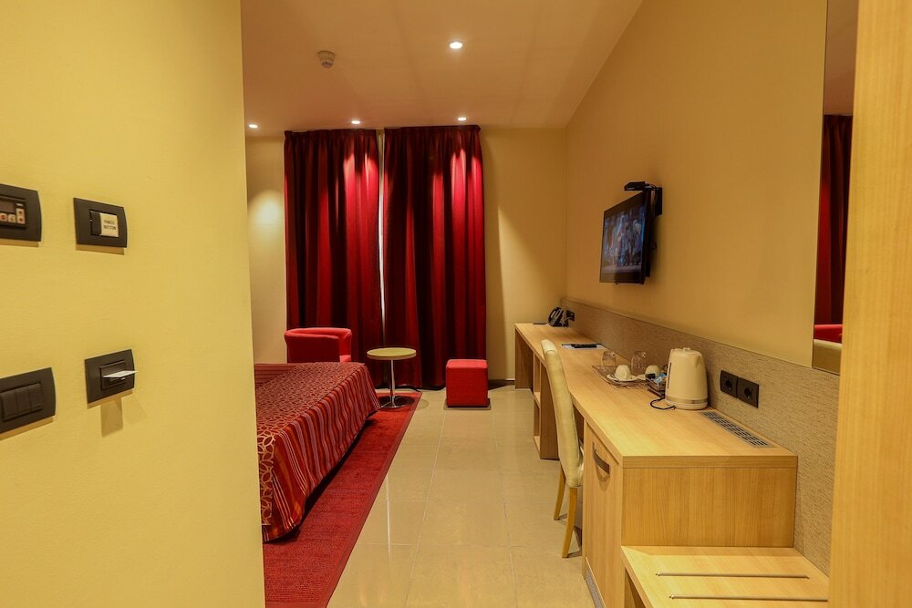 Фото Heliconia Park - Port Harcourt Hotel