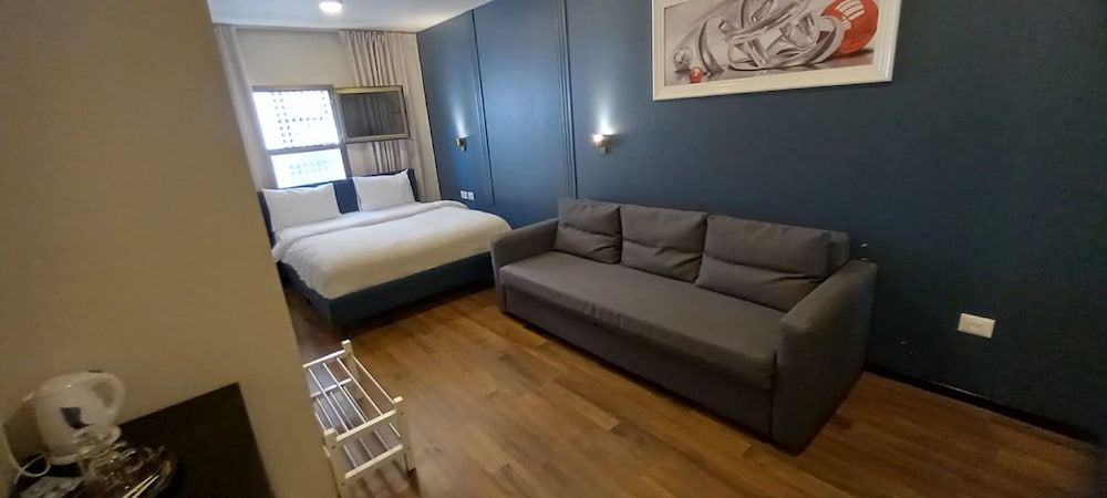 Фото Moon Tlv - 4th floor