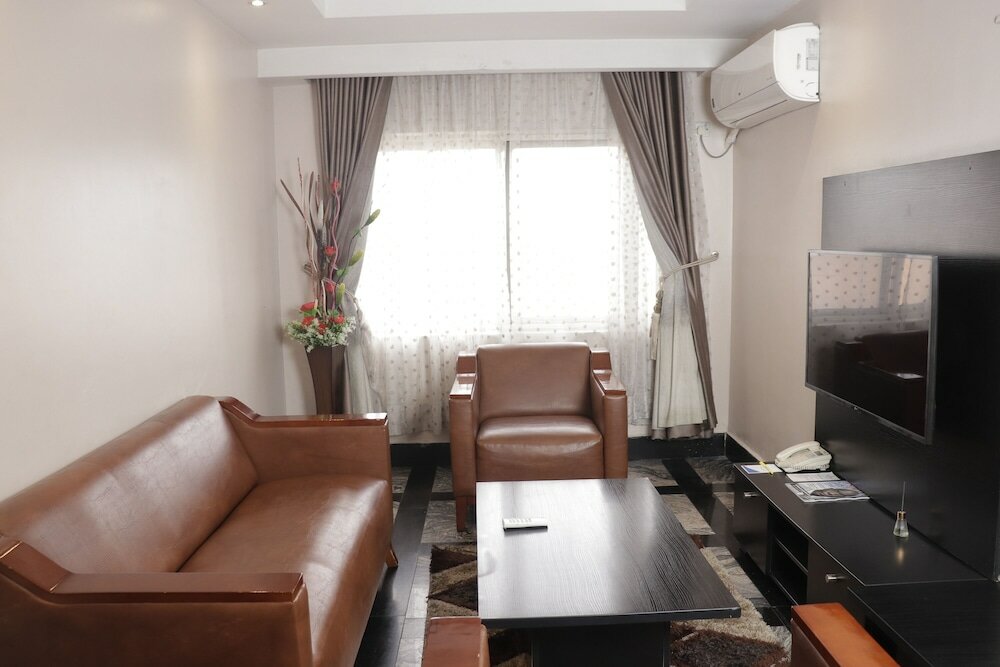 Фото Golden Tulip Hotel - Rivotel