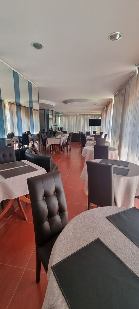 Фото Miga Hotel Airport