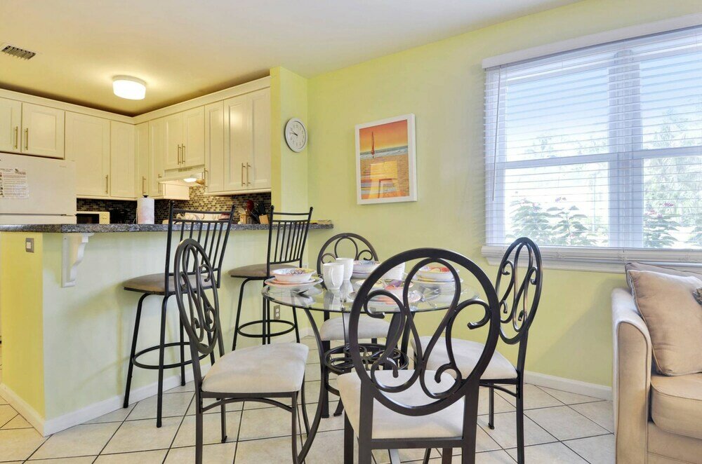 Фото Beach House Condo by Avantstay Communal Pool Gated Community Great Location Week Long Stays