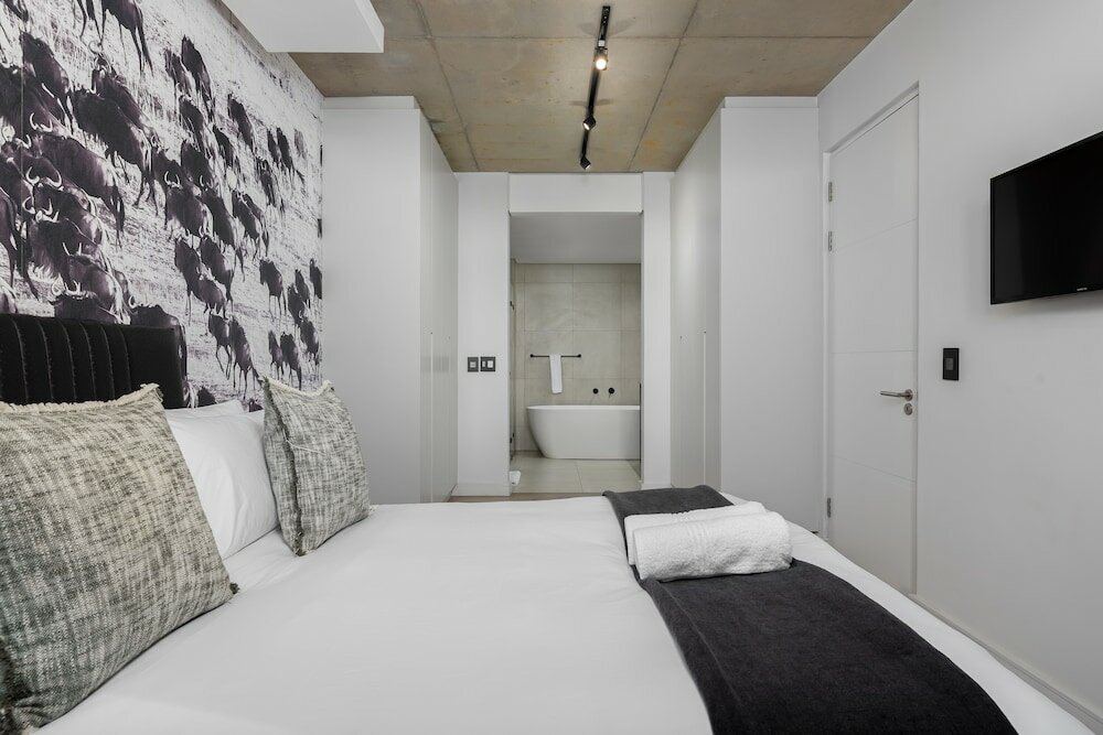 Фото The Signature 109