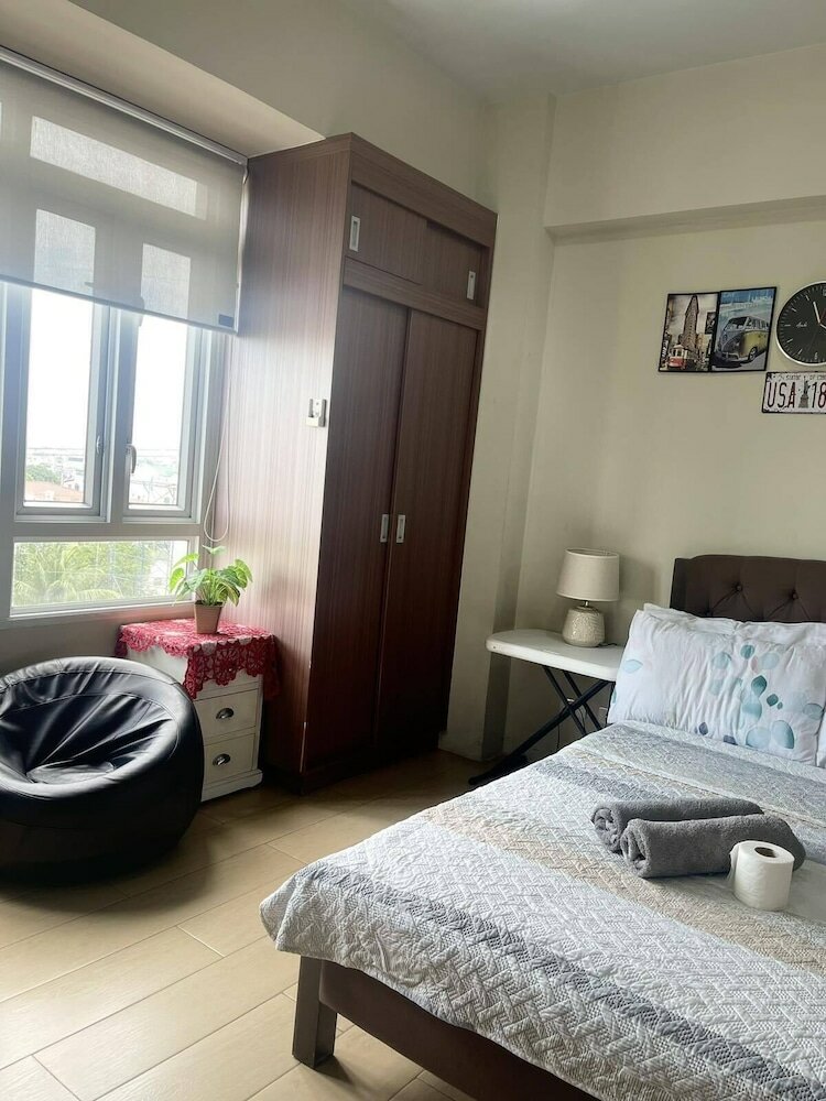 Фото Henry & Adiche Emperador Building