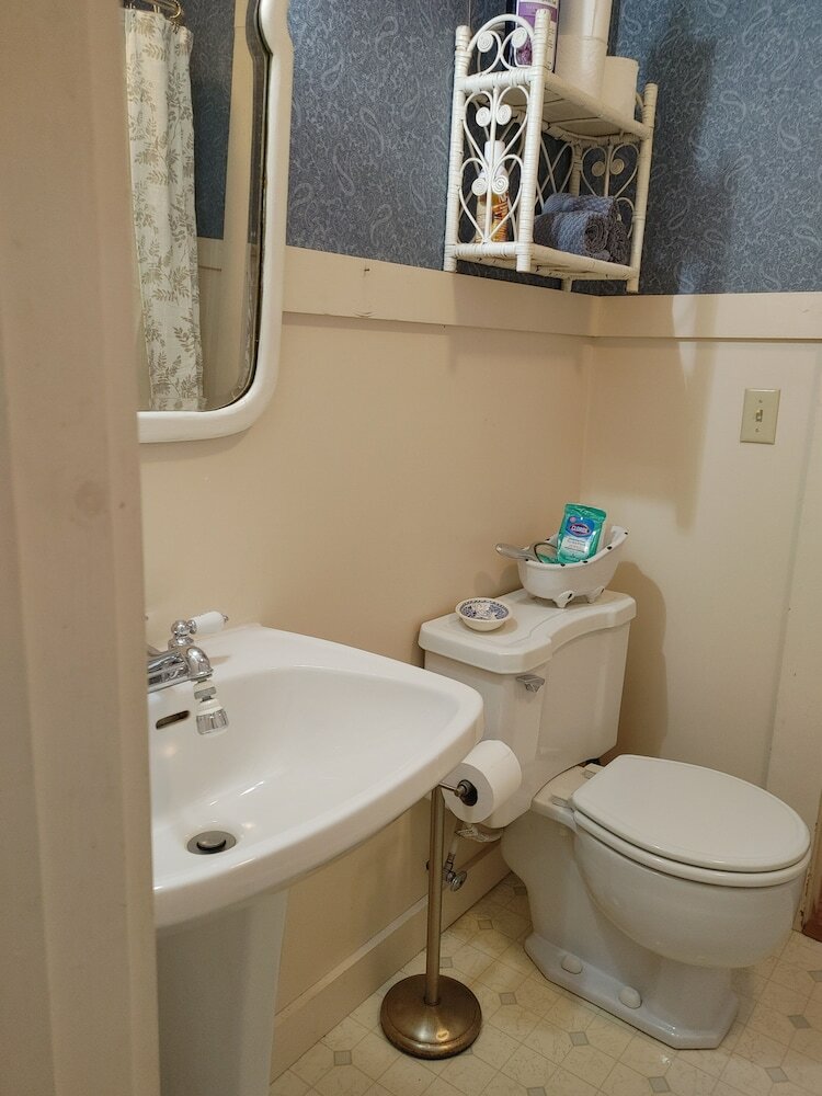 Фото Hawthorne Inn