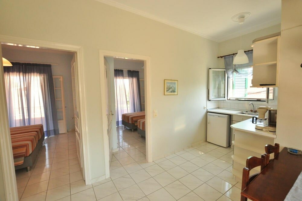 Фото Elena Apartments Corfu