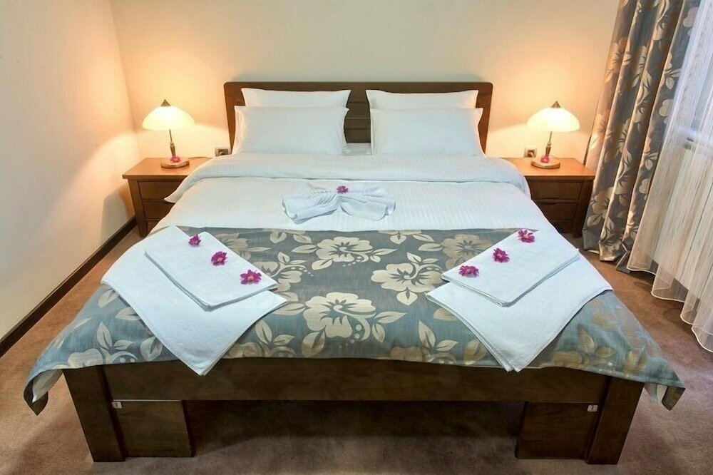 Фото Central Lux Hotel Kragujevac