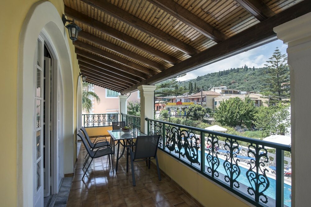 Фото Andreas Pool Complex