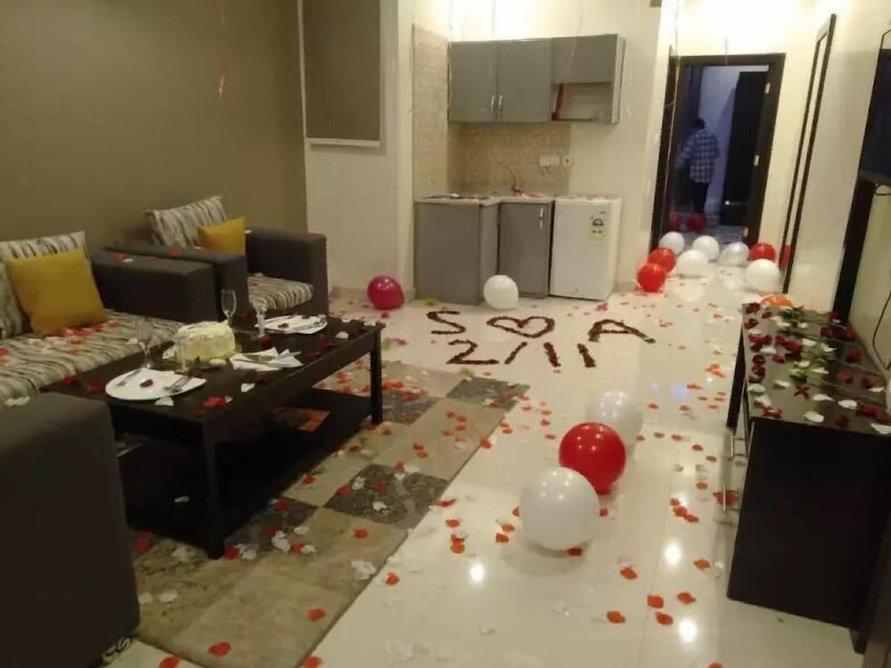 Фото In Maz Aparthotel