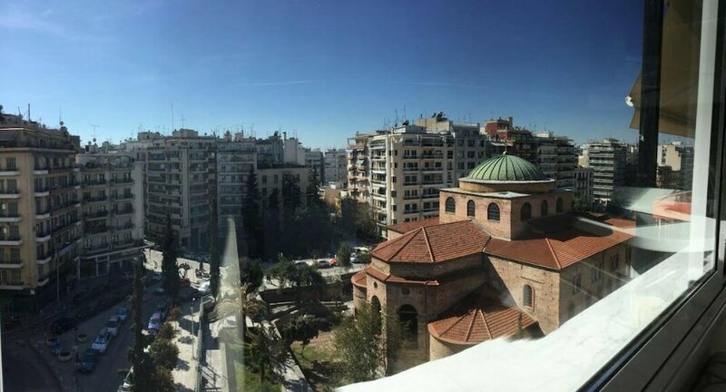 Гостиница Agia Sofia Apartment в Салониках