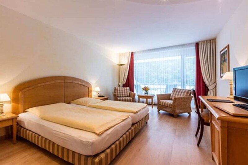 Гостиница Waldhotel Bad Sulzburg