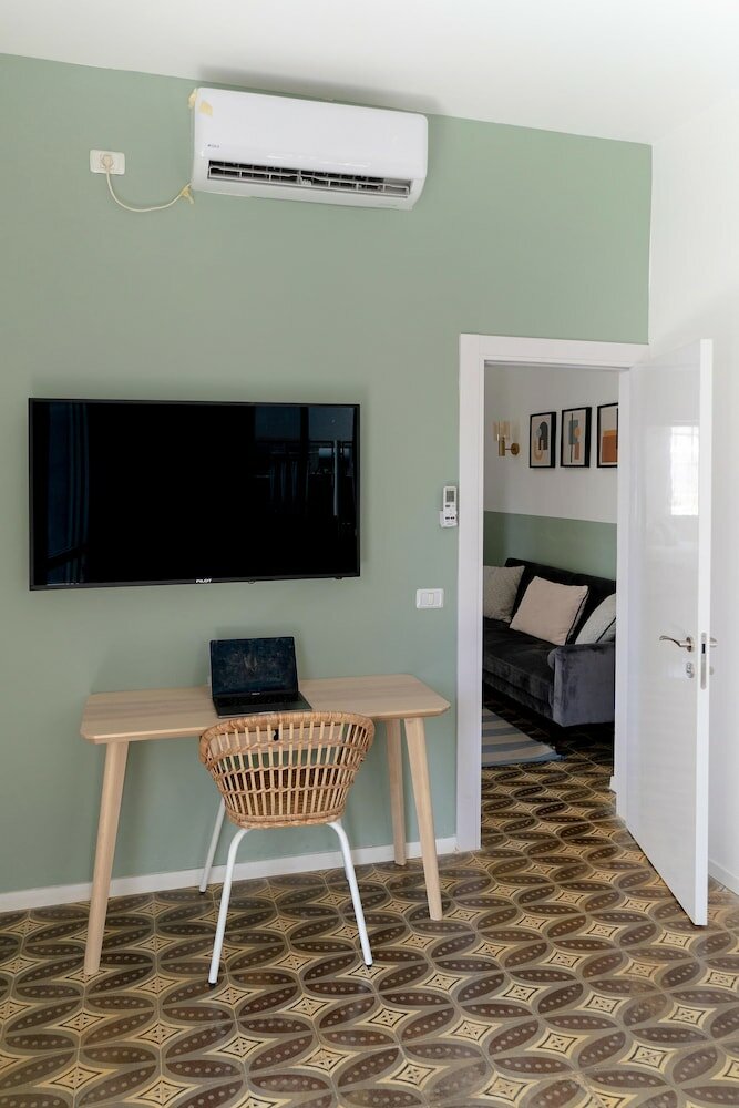 Фото Carmel Beach House by Berry Stays