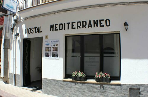 Гостиница Hostal Mediterráneo в Тосса-де-Маре