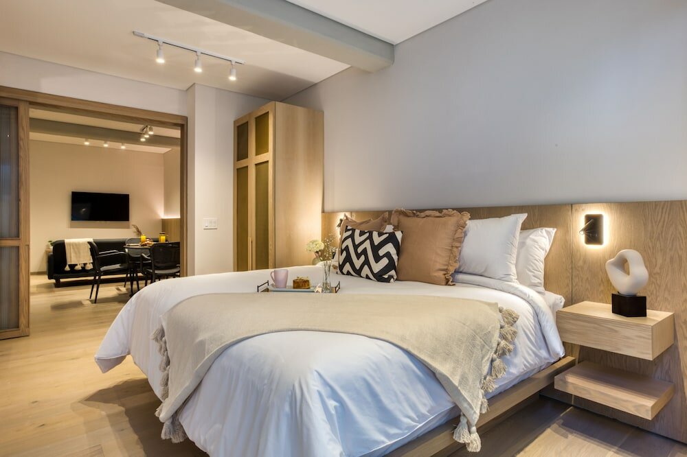 Фото Uliv Poe 240