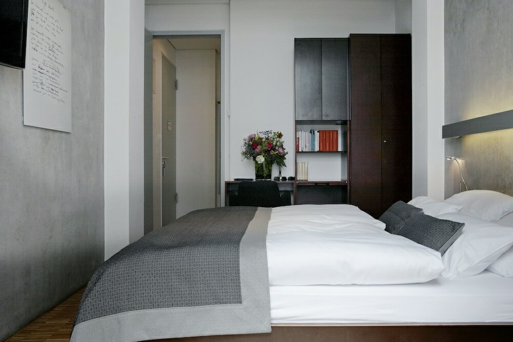 Фото Wedina Serviced Apartments