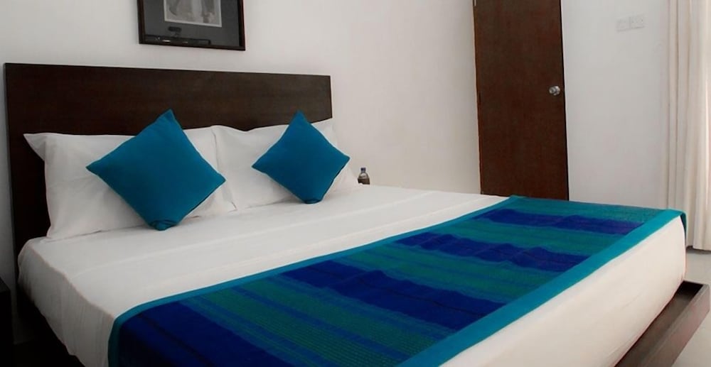 Фото Amagi Beach Hotel Marawila