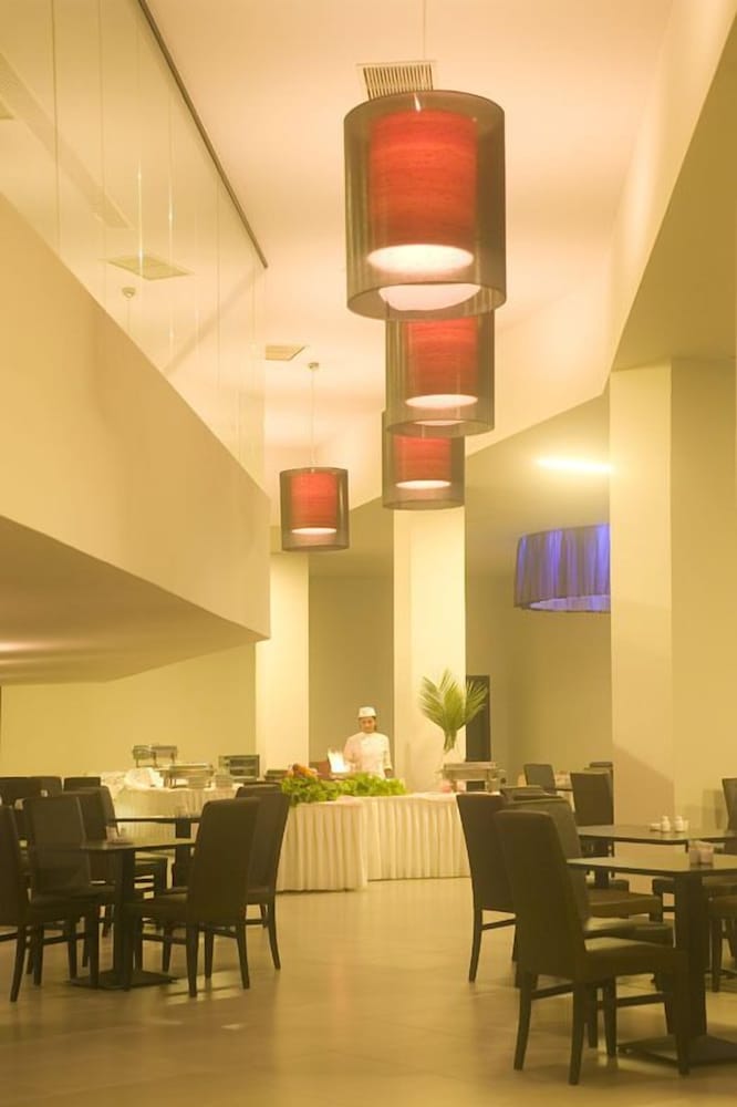 Фото Long Beach Resort