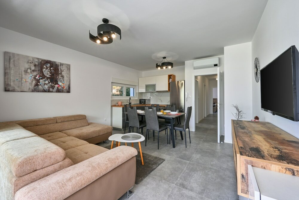 Фото Imperial Apartment with Private Pool